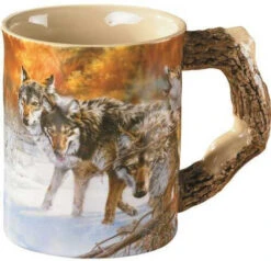 Wild Wings Body Language Wolves Sculpted Mug
